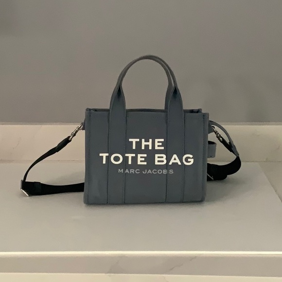 Marc Jacobs small- The Tote Bag - Picture 1 of 9